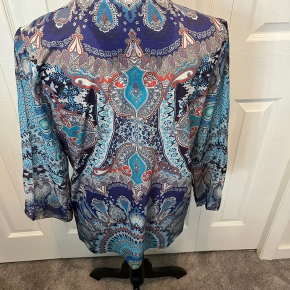Chicos Size M V-Neck Paisley Print Tunic Top - Blue - Picture 11 of 15